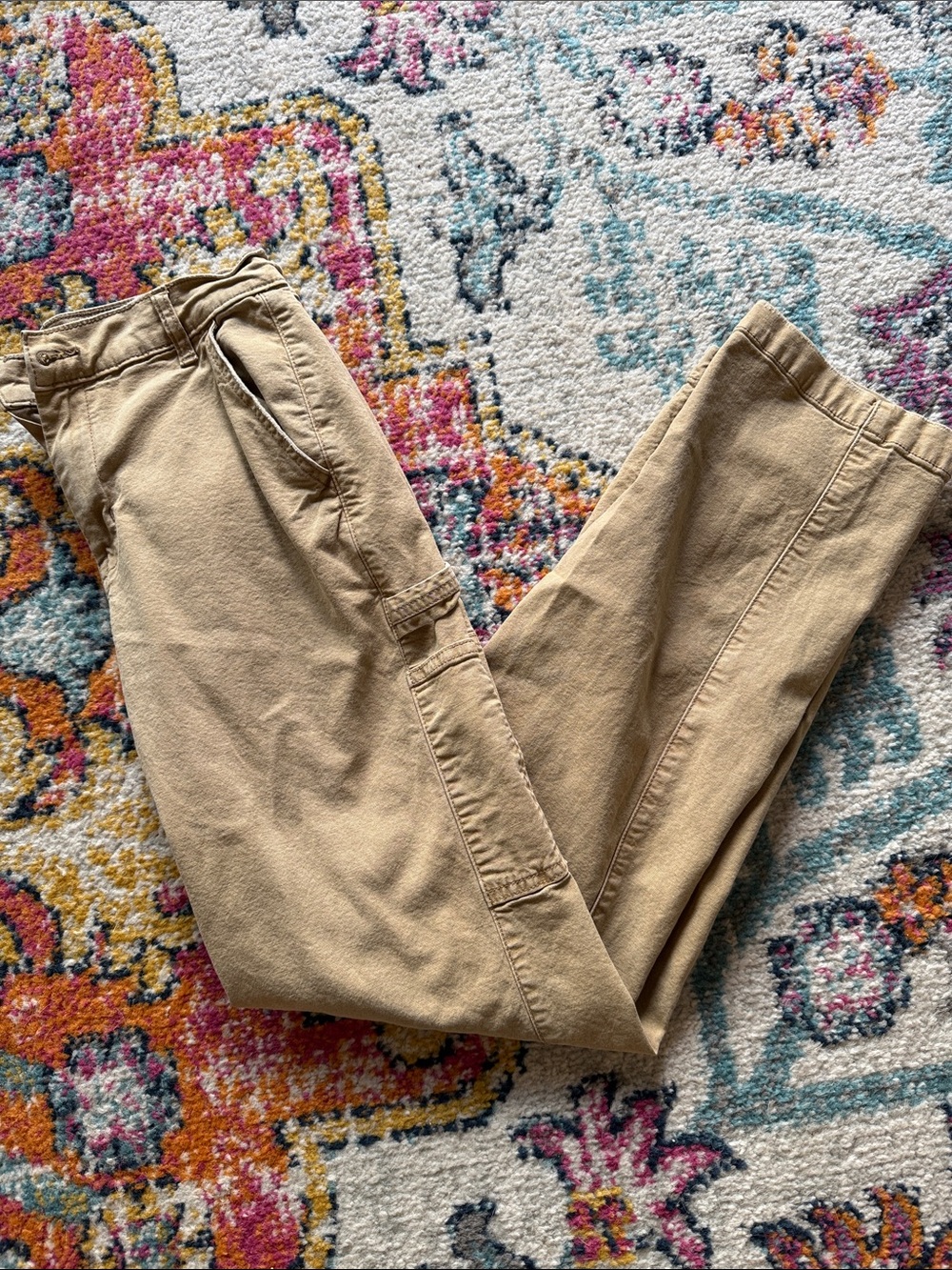 American Eagle Casual Cargo Pants in Khaki